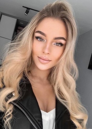 Алина, Г. Нижневартовск